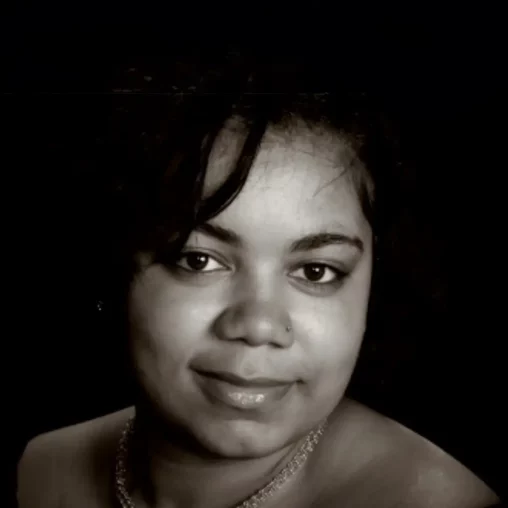 tarnesha Headshot of Tarnesha
